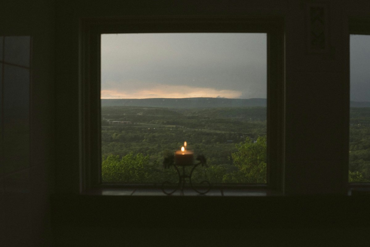 Tribute Videos and the Grief Healing Journey — illustrative photo