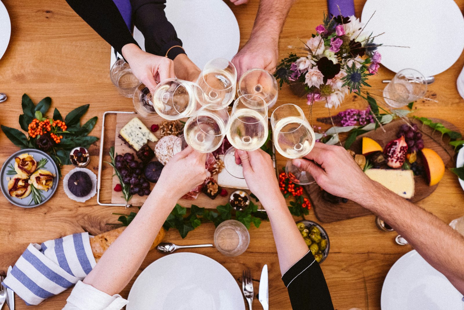 Video Montages for Every Occasion: Celebrations, Memorials, and Family Reunions