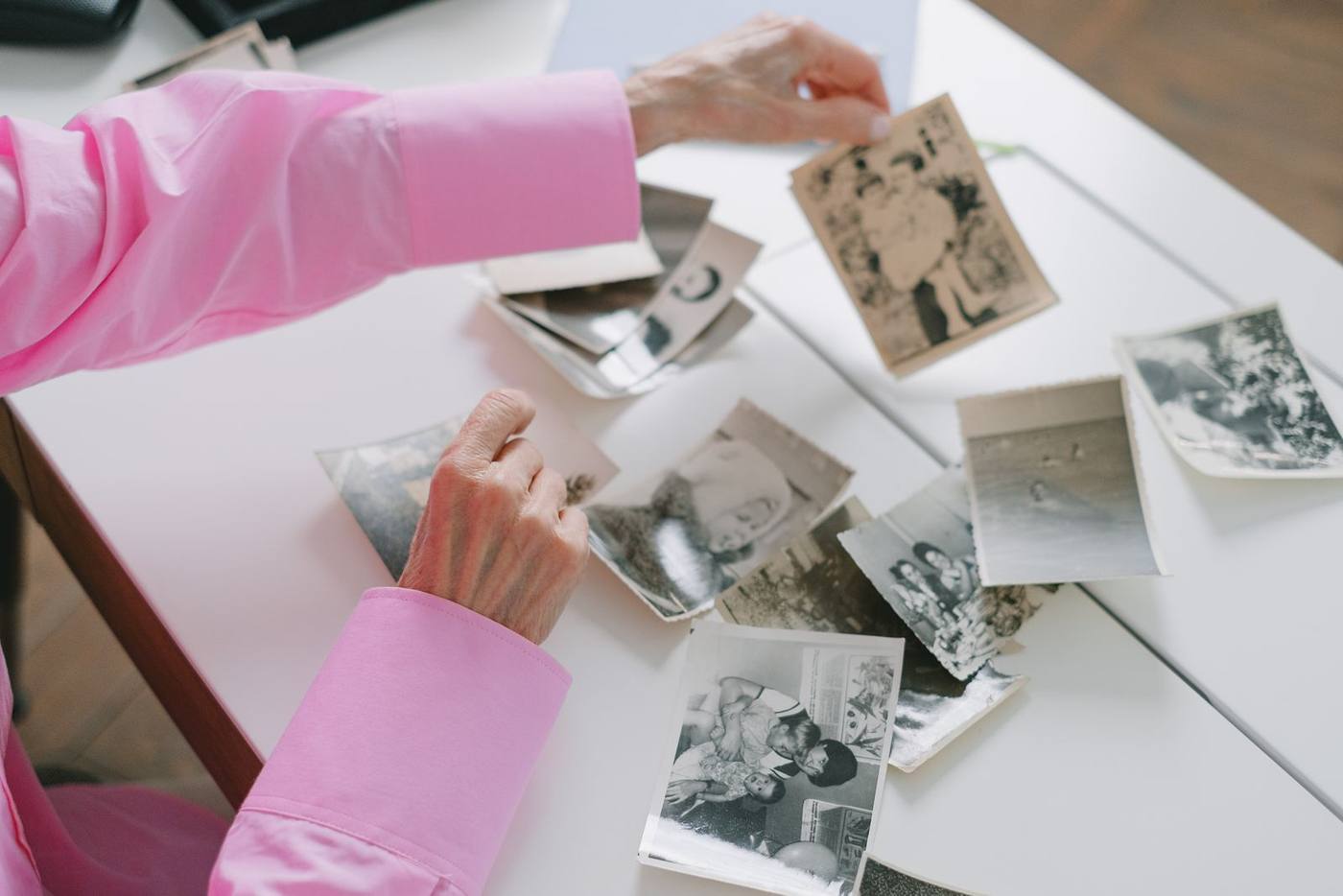 What to send us, and what shape the photos need to be in
